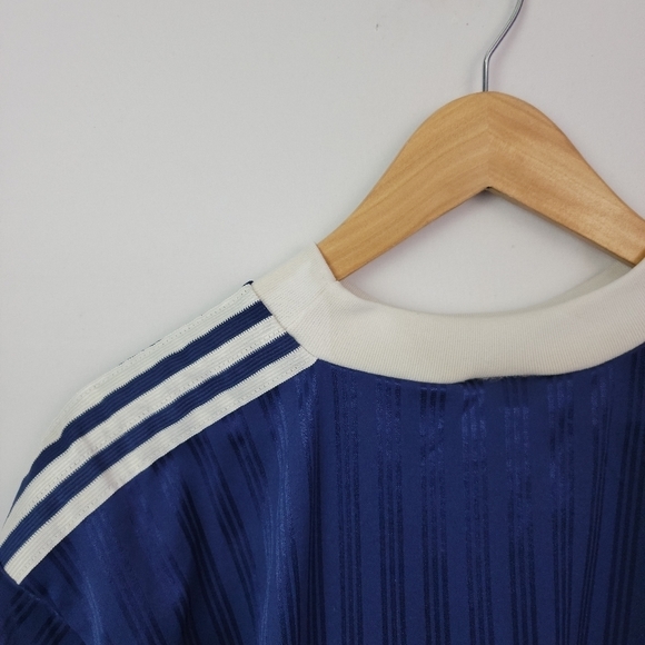 Adidas short sleeve shirt Mens Medium - Picture 5 of 5